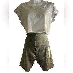 Women's White Crop Top (Size L) and Grey Spandex (Size M), workout set